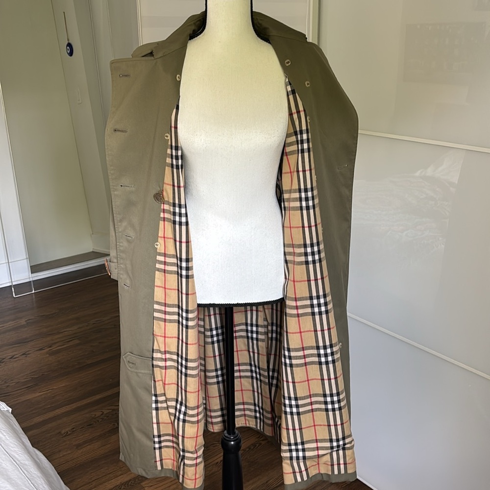Vintage Burberrys Heavyweight Check-Lined Raincoat / Trench – Pristine - Picture 7 of 13